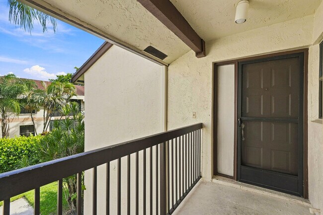Photo - 2581 Carambola Cir N Unit 1868