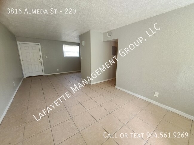 Photo - 3816 Almeda St Unit 220