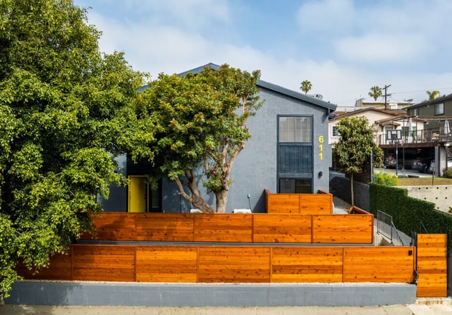 Building Photo - 611 Occidental Blvd