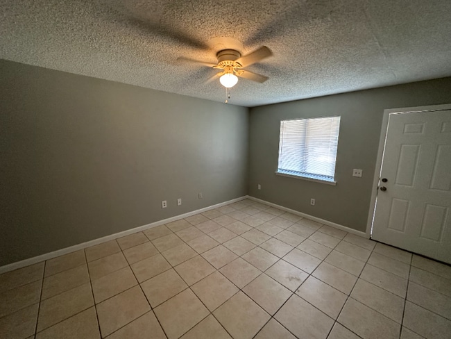 Photo - 123 Sea Parc St Unit A