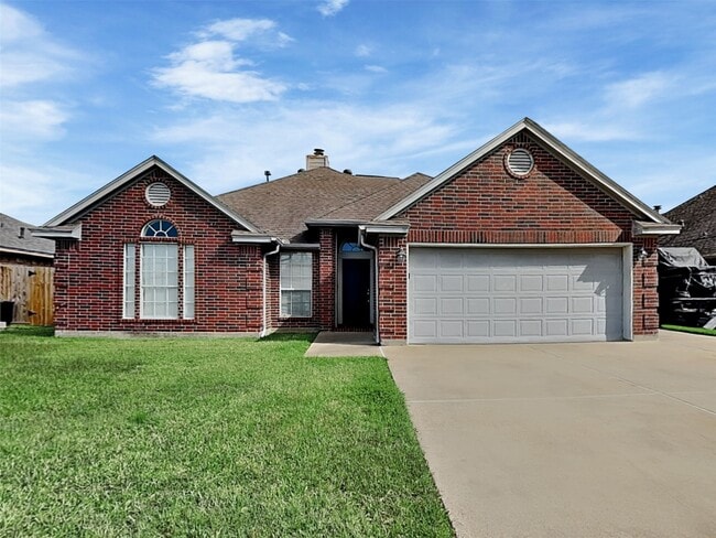 Building Photo - 2922 31st Ave N