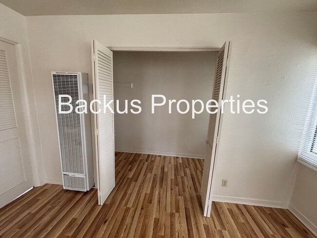 Photo - 249 Geil St Unit A