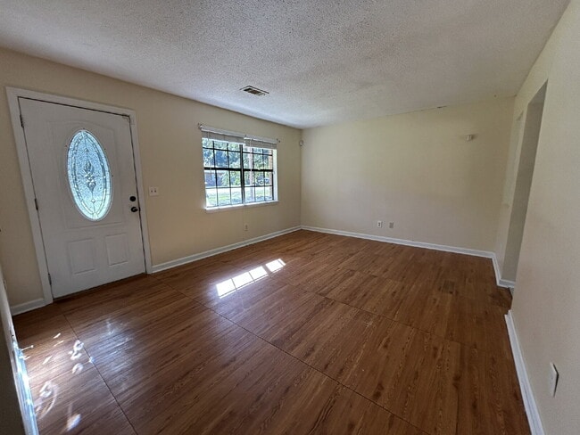Photo - Home For Rent