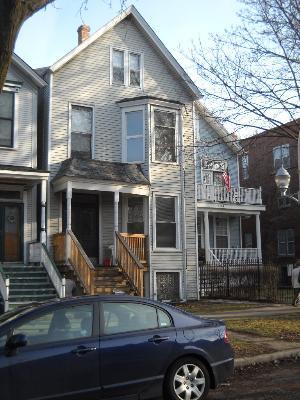 Building Photo - 1116 W Wellington Ave Unit 3