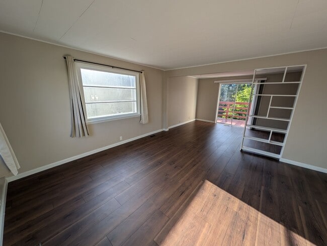 Photo - Available Now in Navy Yard City! New Floors & Paint! Tons of Space & Storage.