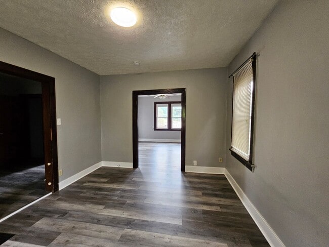 Building Photo - 3 bedroom Townhome for rent in Mt Washington!