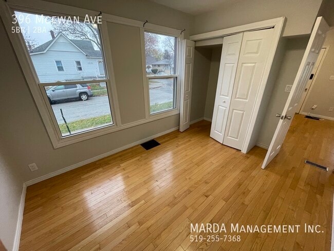 Photo - SPACIOUS 5 BED/2 BATH HOUSE! + Utilities