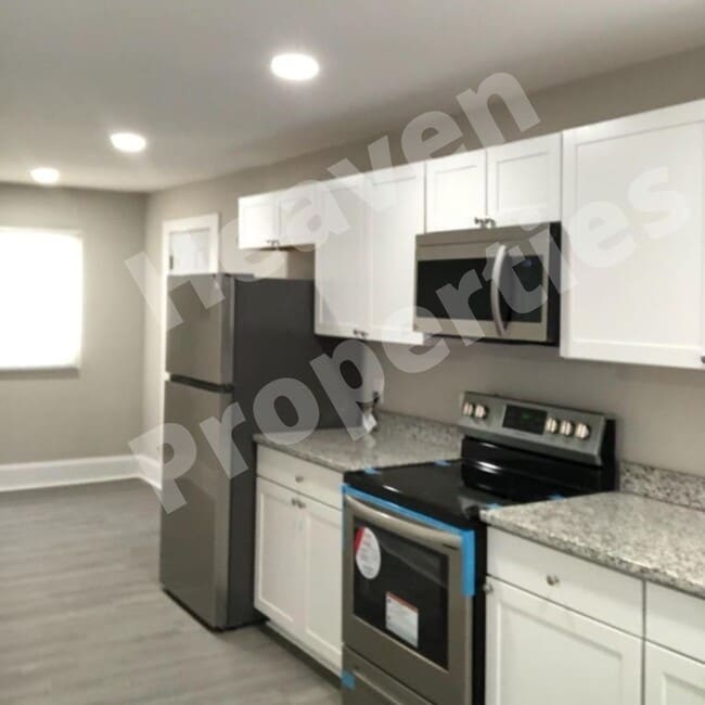 Photo - 1010 W A St