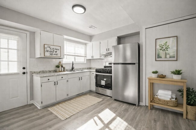 Photo - Truman Estates