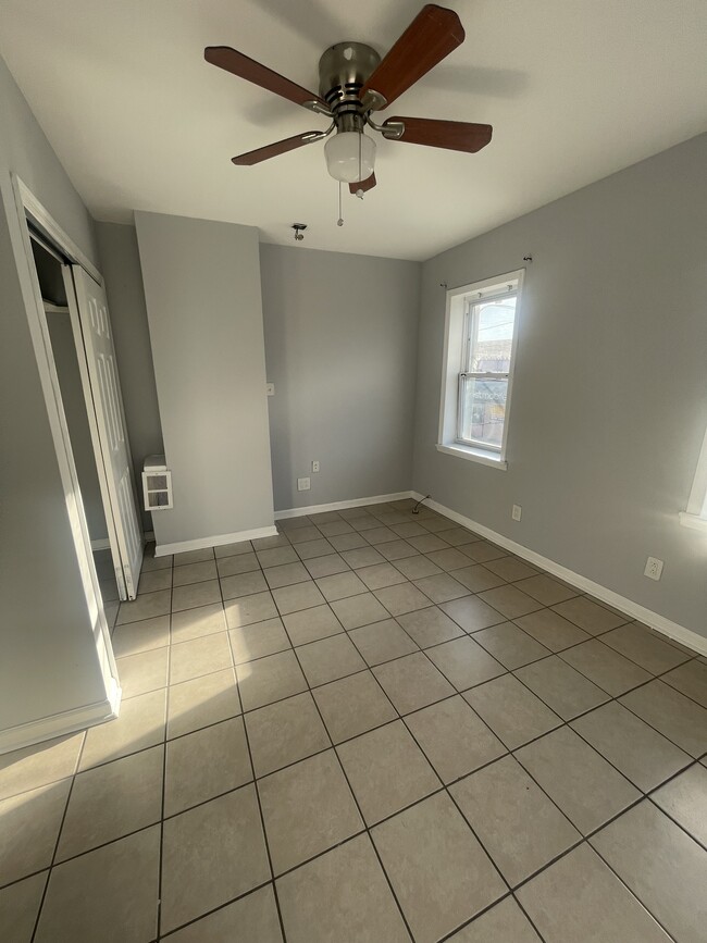 Photo - 2035 E Venango St