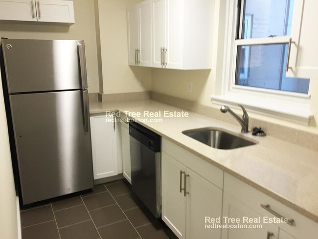 Photo - 1440 Beacon St Unit 614