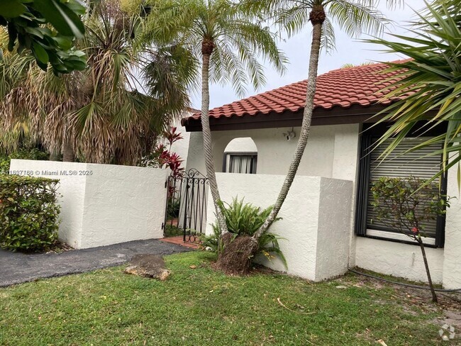Building Photo - 11335 SW 134th Ave Rental