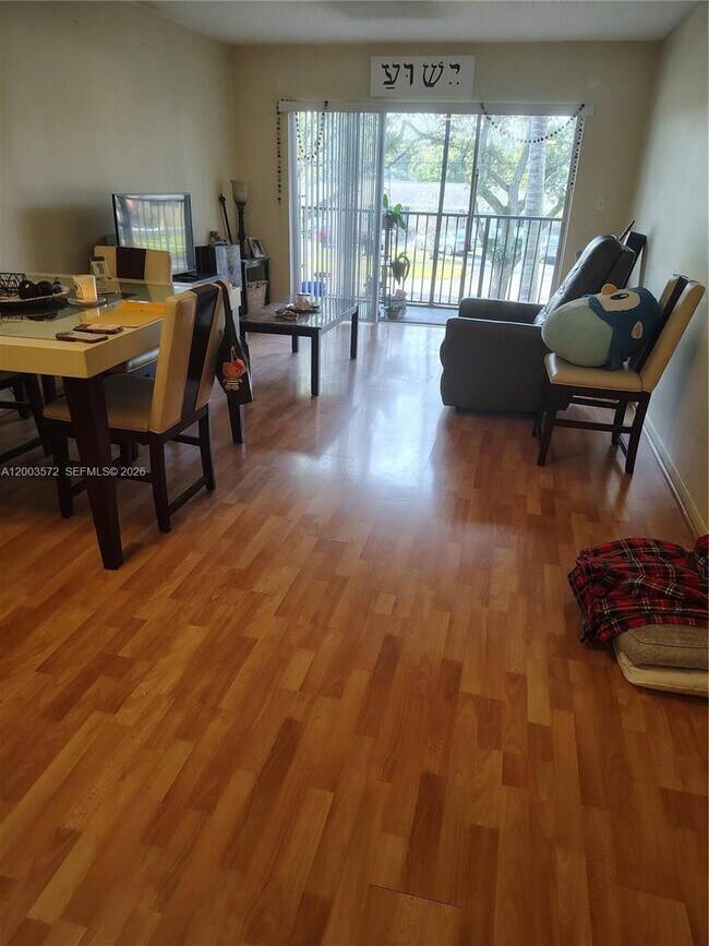 Photo - 7501 NW 16th St Unit 3207