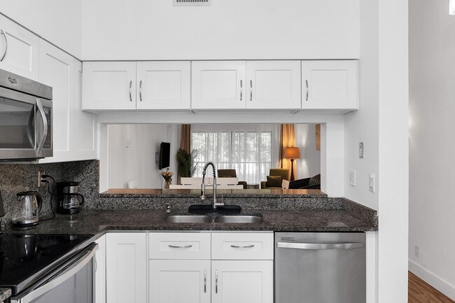 Photo - 3139 Millwood Terrace Unit 230