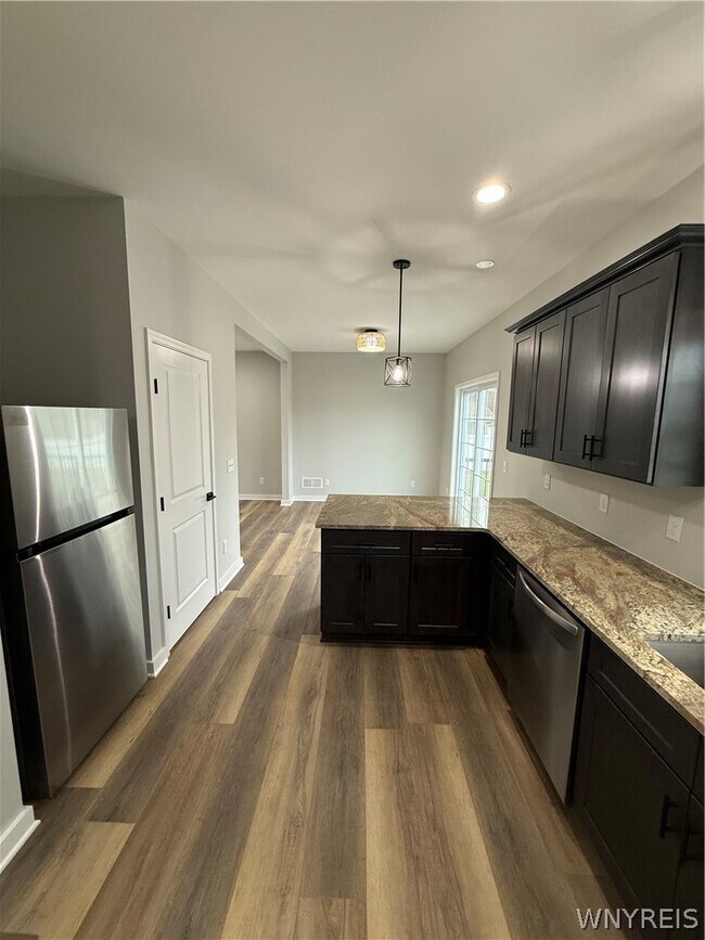 Photo - 5156 Berg Rd