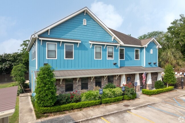 The Villas at Riverbend