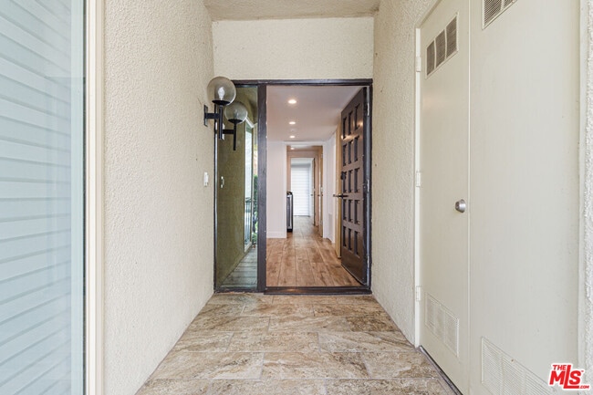 Photo - 18055 Coastline Dr Unit 2