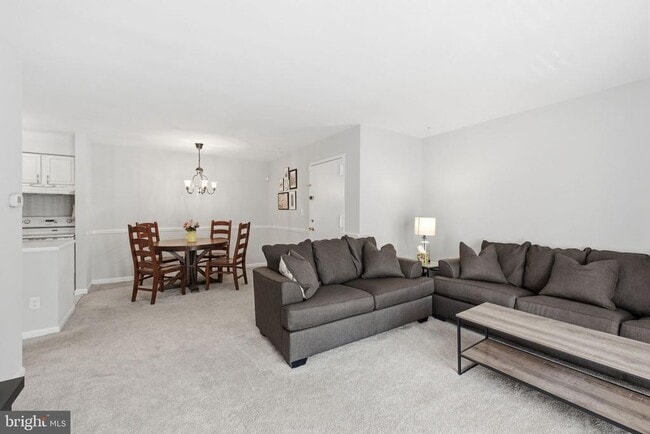 Photo - 5911 Prince James Dr Unit 25