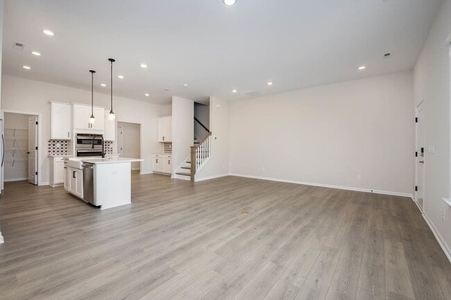 Photo - BEAUTIFUL TOWNHOME IN TERRACES AT FARMINGTON