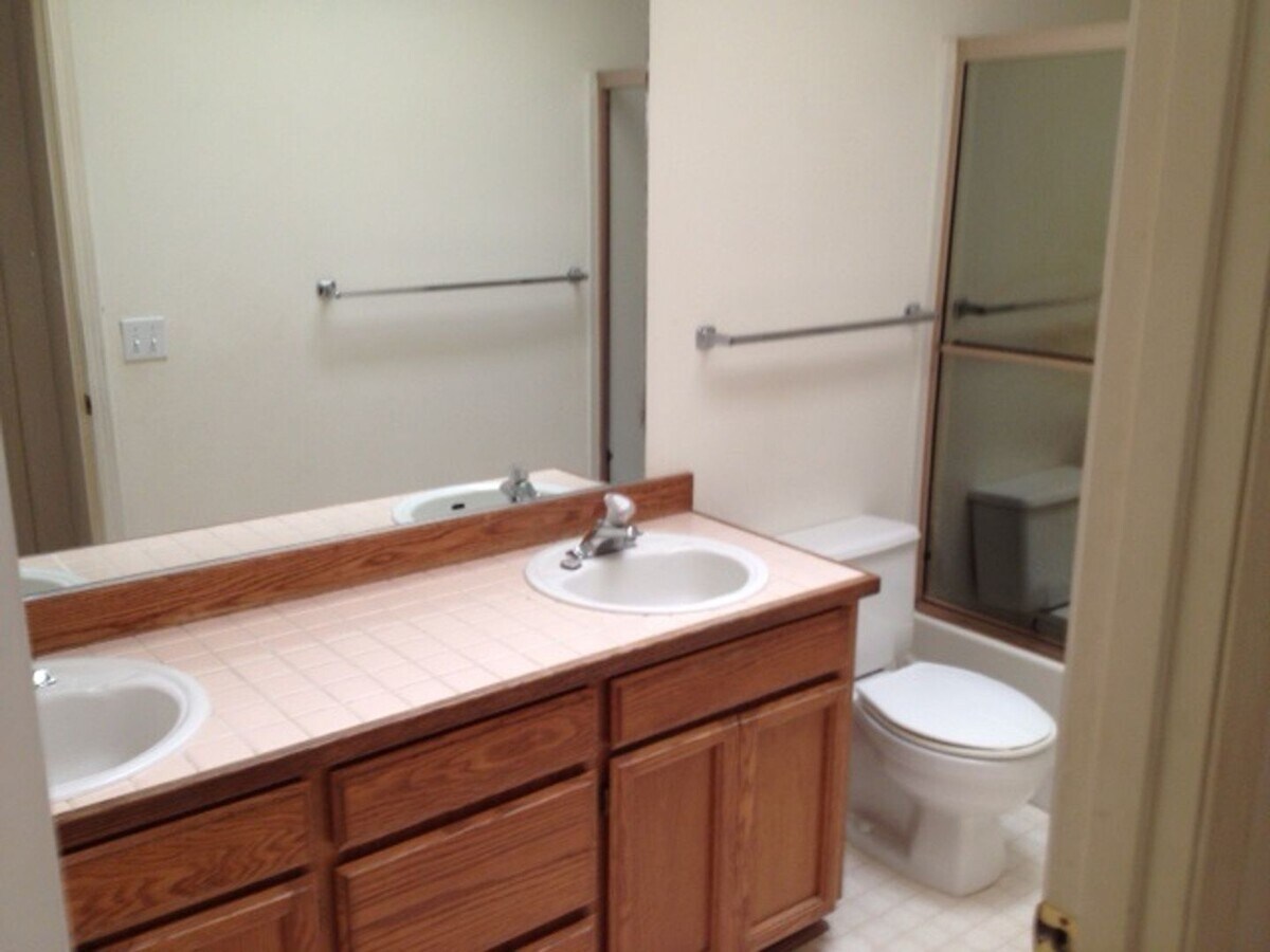 Photo - 2559-2561 Moon Mountain Dr Unit 2559