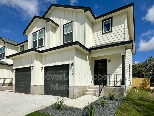 Building Photo - 776 Abigail Aly Rental