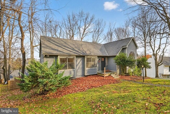 Photo - 7011 Fox Chase Rd