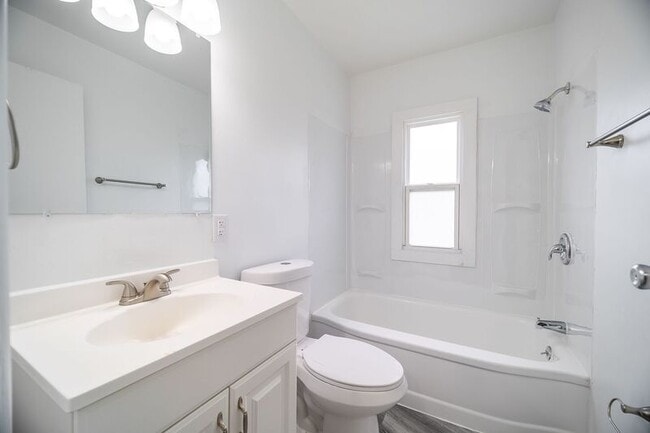 Photo - 2912 Ruhl Ave