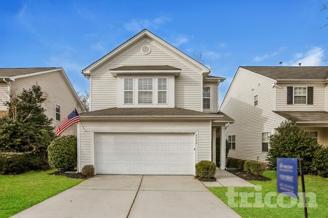 Building Photo - 4736 Abercromby St