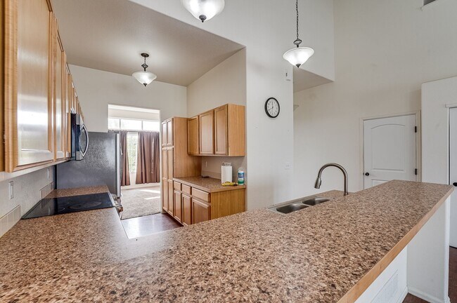 Photo - Beautiful 4 bed 3.5 Bath House in NE Fort Collins!