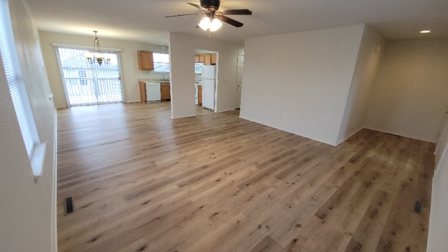 Photo - 111 Stonington St