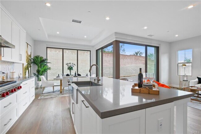 Photo - 101 Thimbleberry