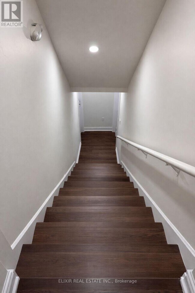 Photo - 13 Kalmia Rd