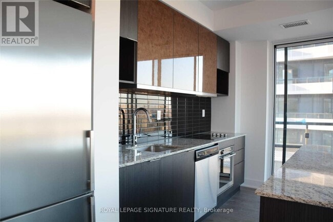 Photo - 99 The Donway W Unit 909