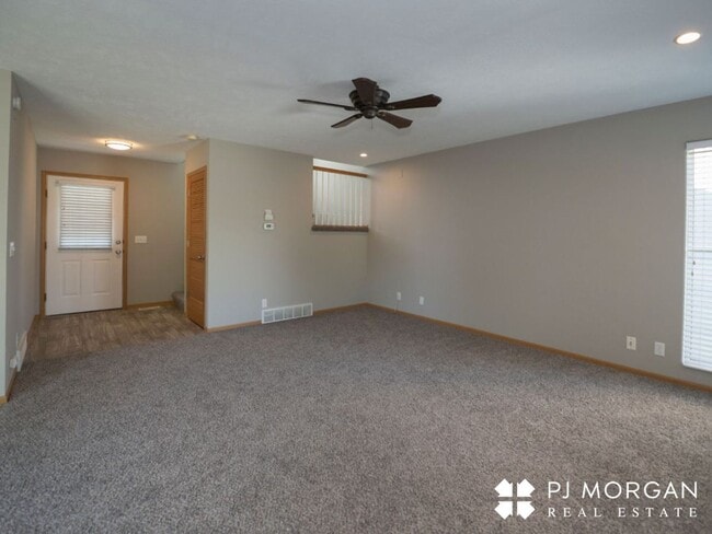 Photo - 14512 Fowler Ave