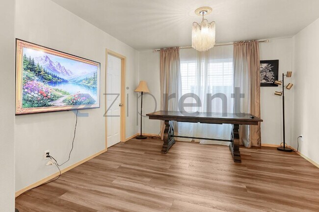 Photo - Unit