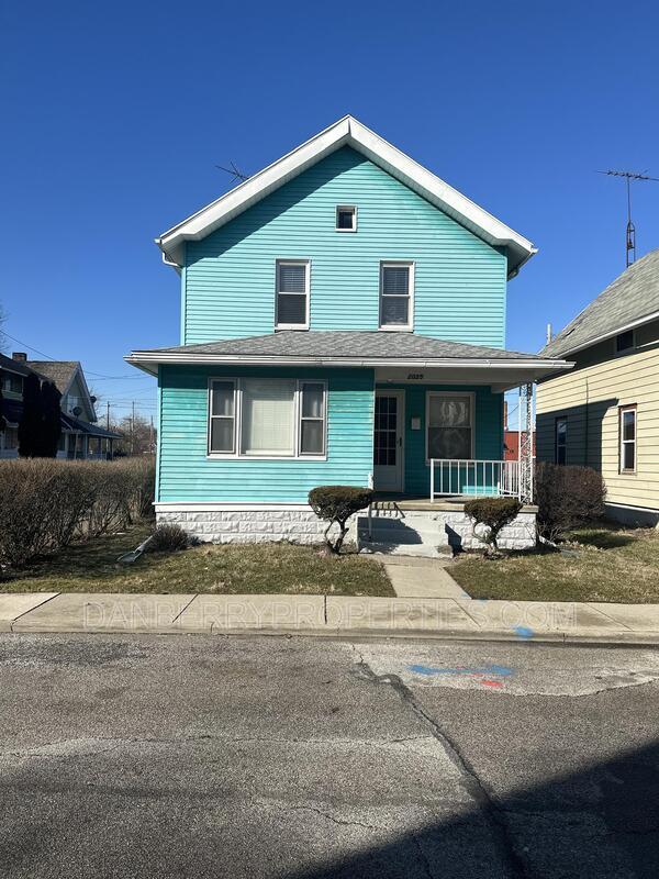 Building Photo - 2025 E London Square Rental