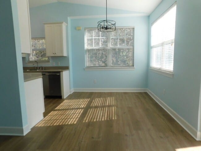 Photo - 2 Bedroom Located in Summerfield Community