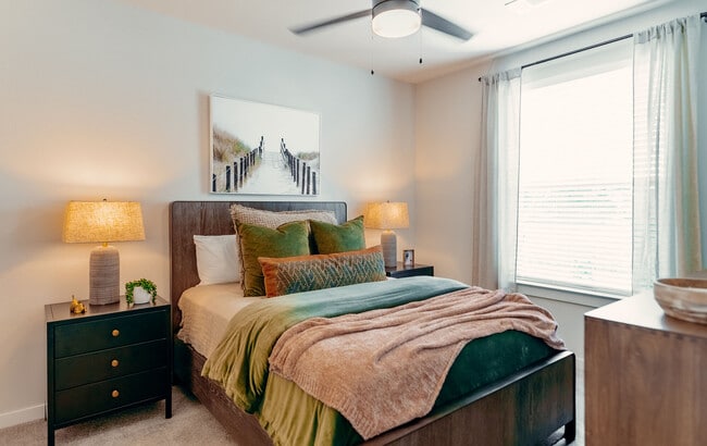 Photo - Hamilton at Garden Valley