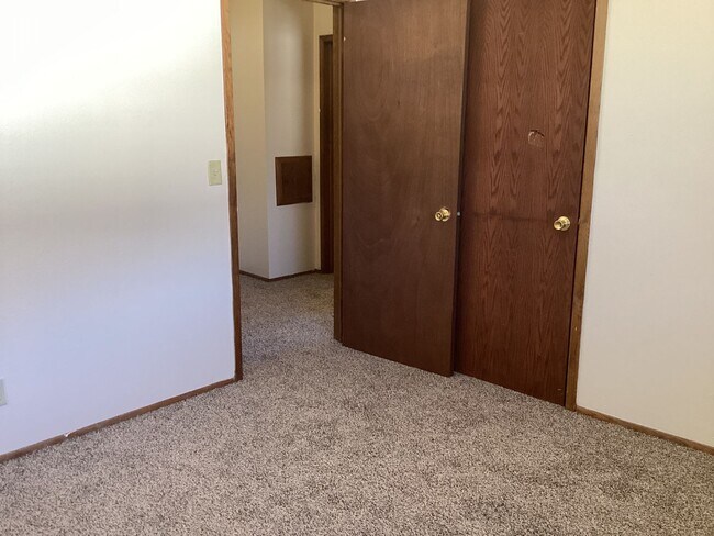 Photo - 9135-9137-9137 N Swan Rd Unit 9137
