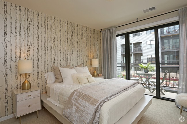 2BR, 2BA - D5