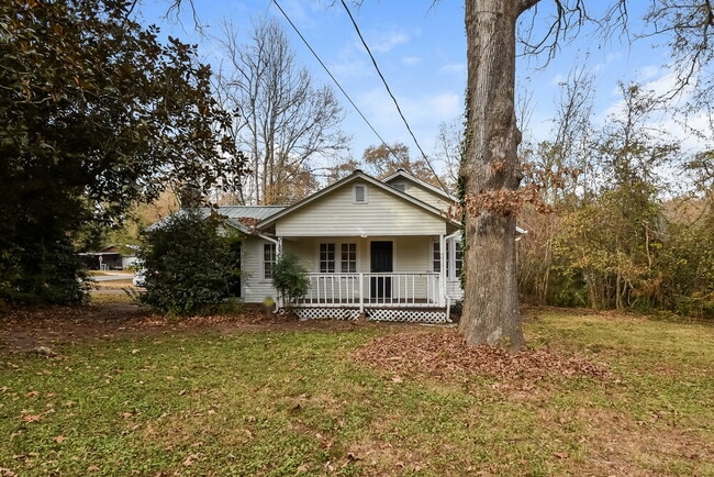 Photo - 3183 Peachtree St Casa