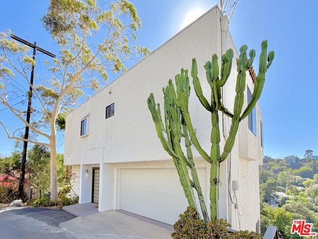 Photo - 2013 Cyprean Dr