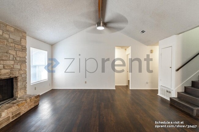 Photo - 4708 Carsonhill Dr