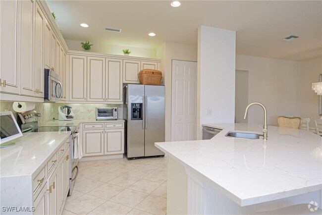 Building Photo - 6895 Del Mar Terrace Rental
