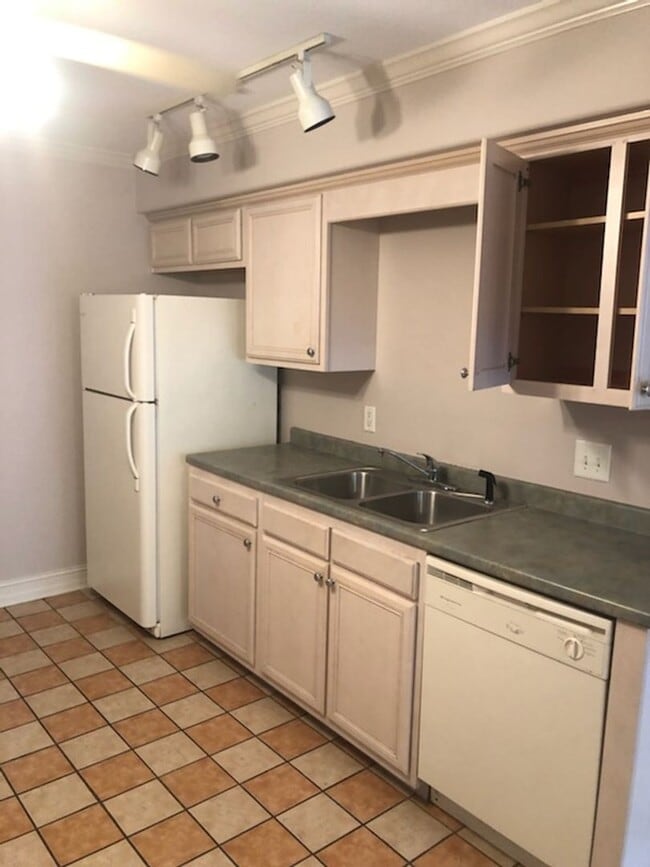 Photo - 1309 Golf Dr SW Unit A