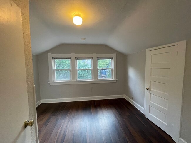 Bedroom #1 - 117 N 5th St Unit 2