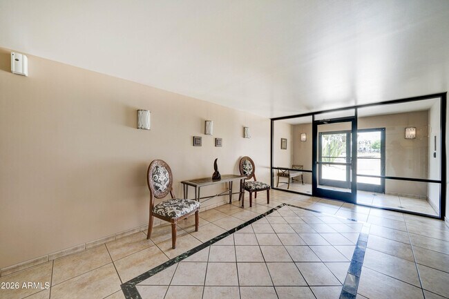 7940 E Camelback Rd Unit 26-308