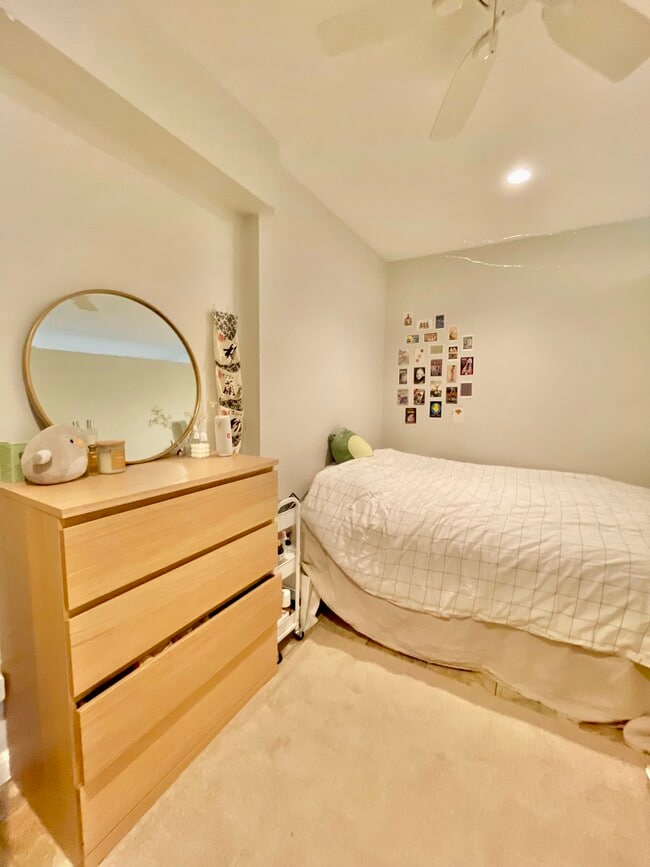 Building Photo - 8 Juniper St Unit 17 Rental