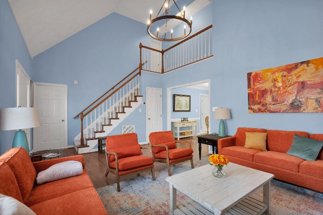 Photo - 2007 Whisper Ln