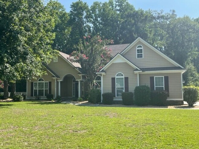 4BD/2.5B Home in Grove Point! - 4BD/2.5B Home in Grove Point!